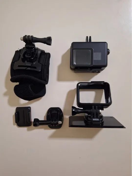 GoPro Hero 5 Black + Acessórios - Ótimo Estado! - Foto 6