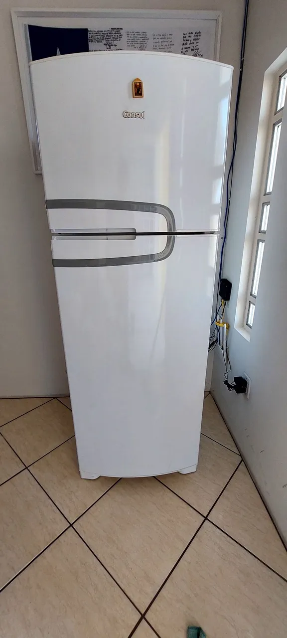 Refrigerador 340 Litros Consul 2 Portas Frost Free