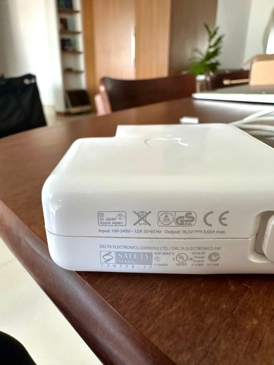 Fonte MagSafe 2 de 60W Original Apple, Semi-Nova - Foto 4