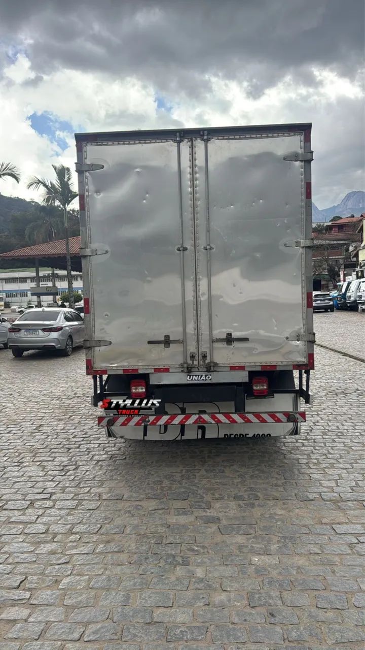 Volkswagen Express 2022 - Baú Fechado - Foto 3