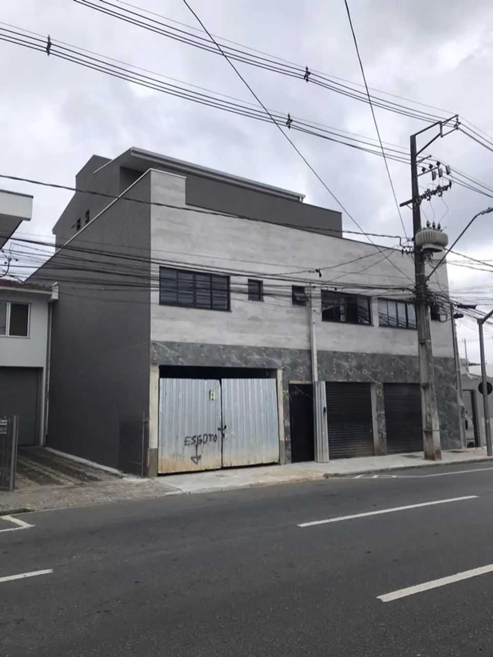 Prédio comercial e residencial novo 1055m2 centro SJP OFERTA  - Foto 2