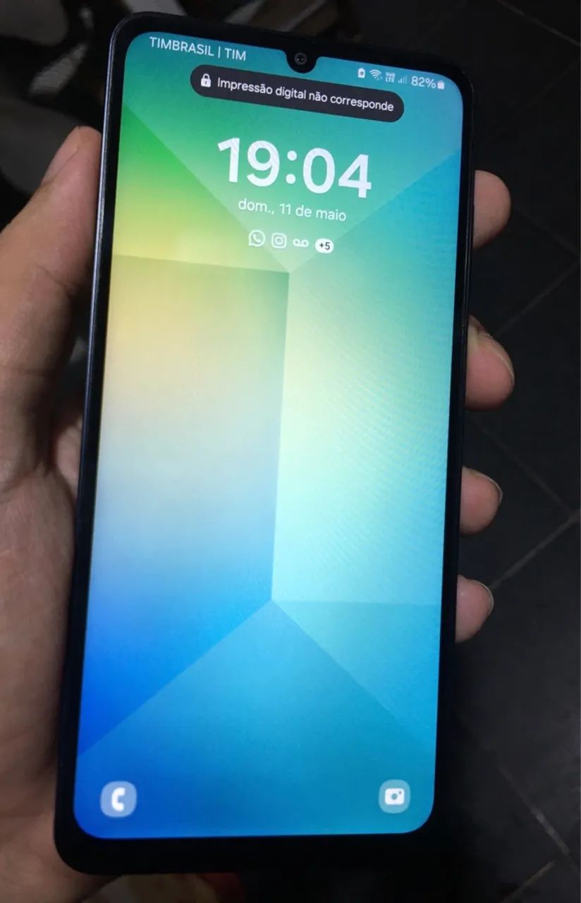 Samsung A06 recém comprado, na caixa