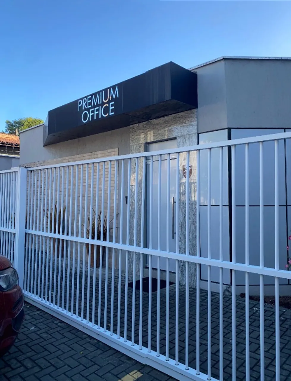 Aluguel de sala comercial com 14m² na Premium Office