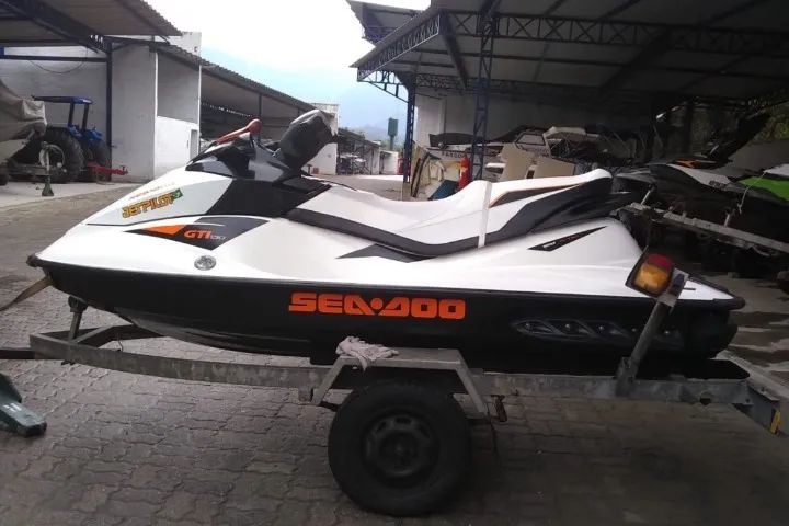 Jet Ski - Sea Doo - GTI 130 - 2010