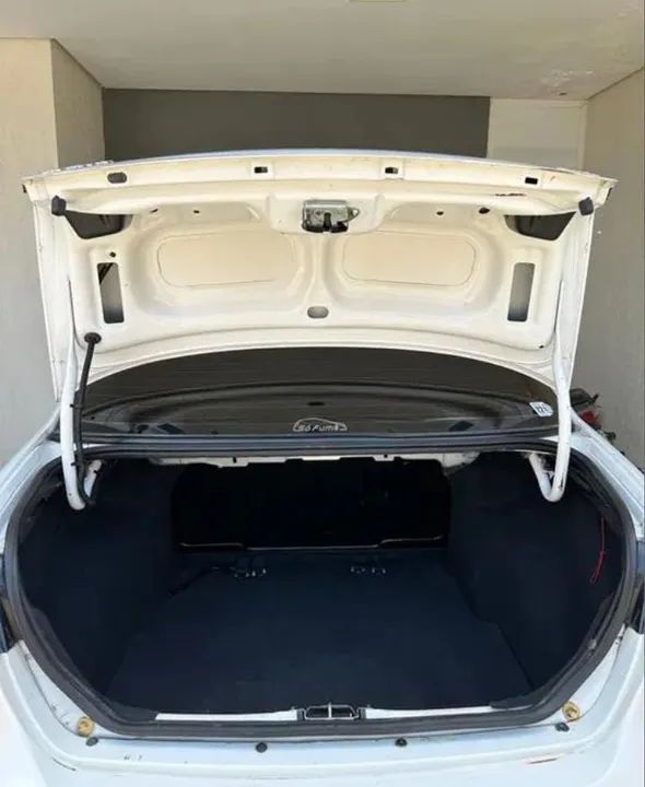 Vendo Carro Fiat Siena 2015 - Foto 4