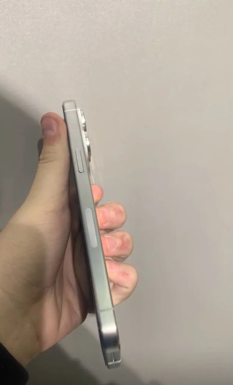 iPhone 15 pro max - Foto 2