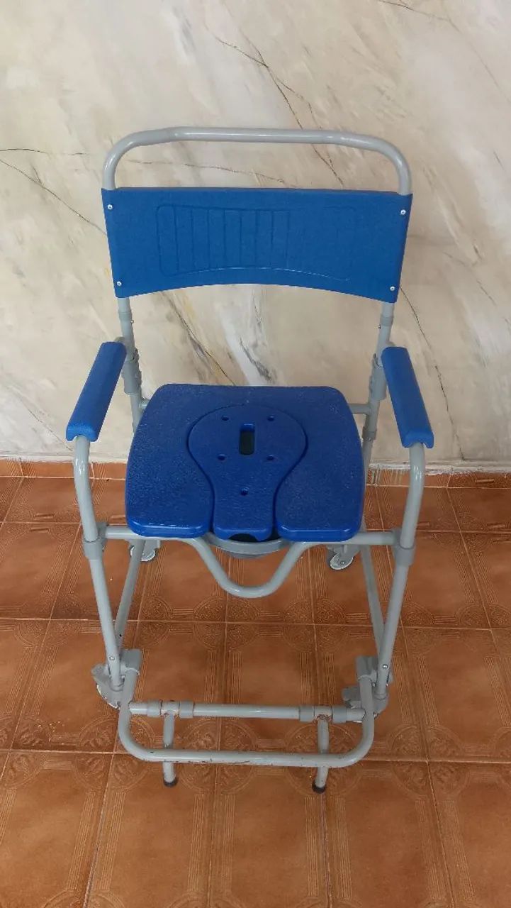 Cadeira de Banho - Foto 2