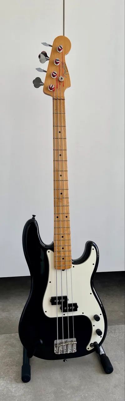 Fender Roger Waters Precision Bass