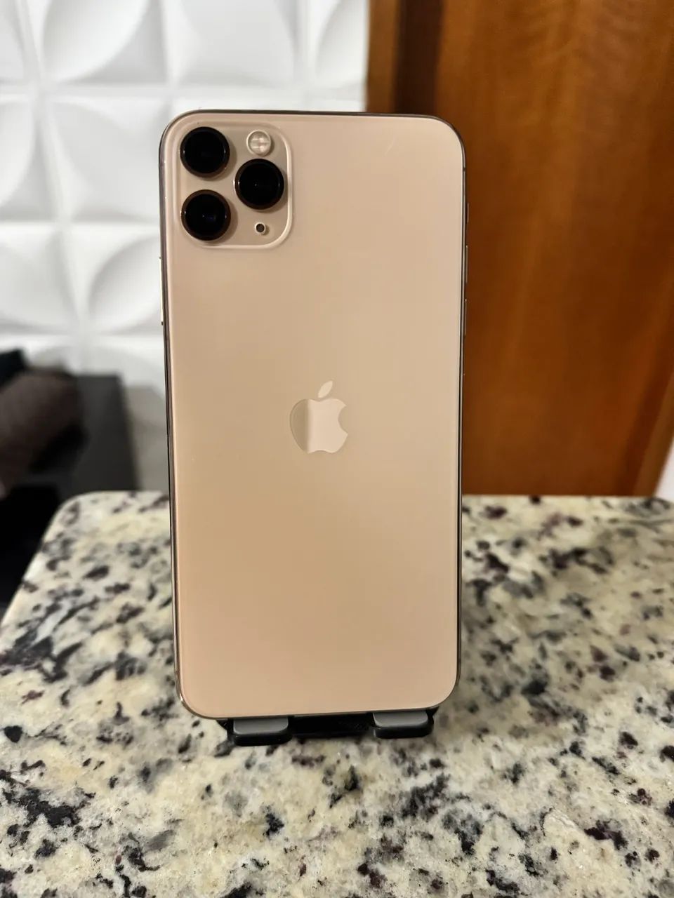 iPhone 11 pro max gold zerado - Celulares e Smartphones - Mandaqui
