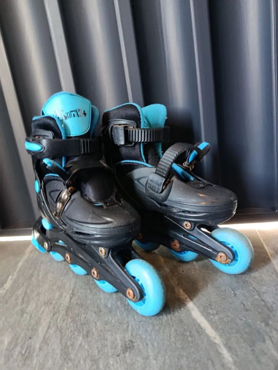 Patins com led inline ajustável 