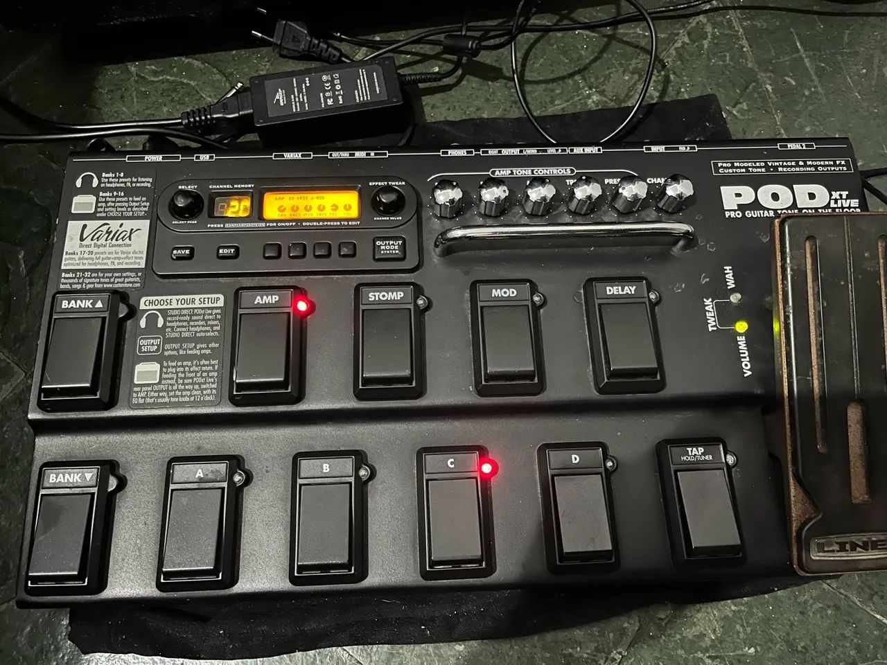 Pedaleira de guitarra Pod XT Live - Instrumentos musicais