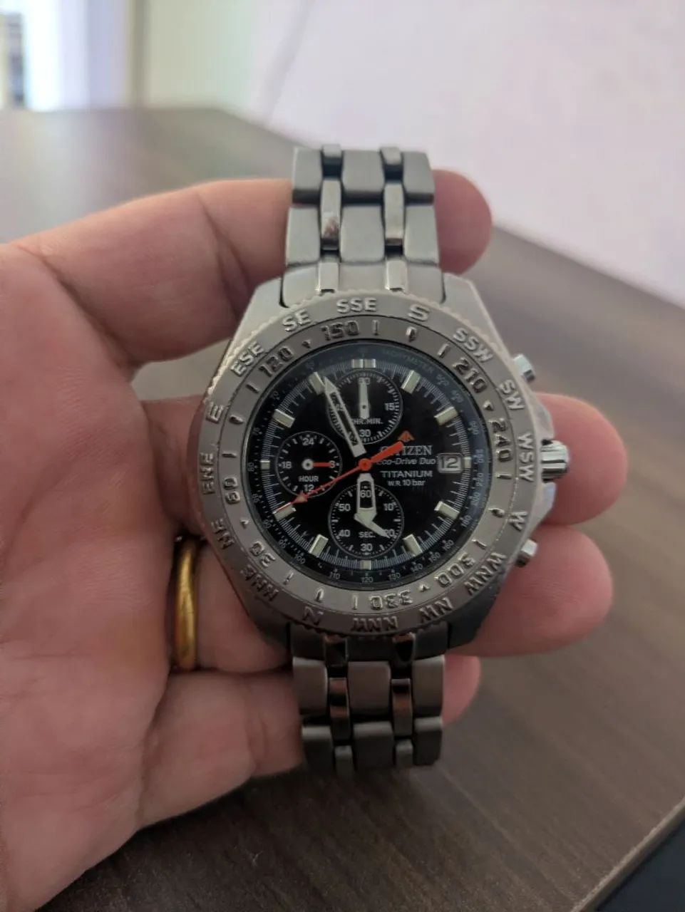 Relógio Citizen Titanium.