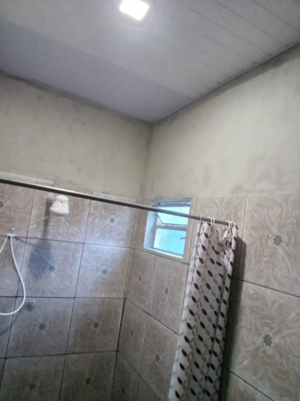 Vendo esta casa em colares no centro - Foto 2