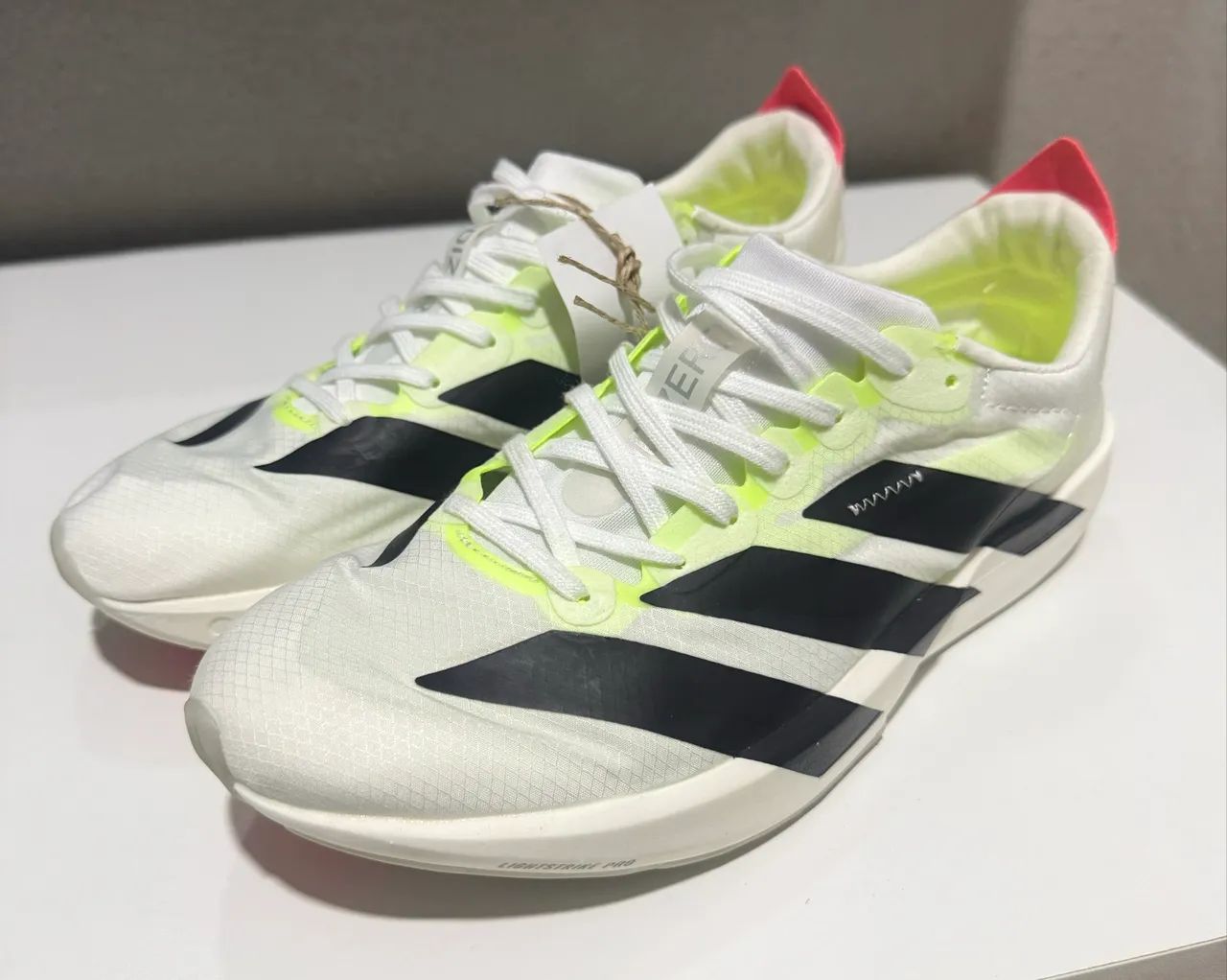 Tenis Adidas