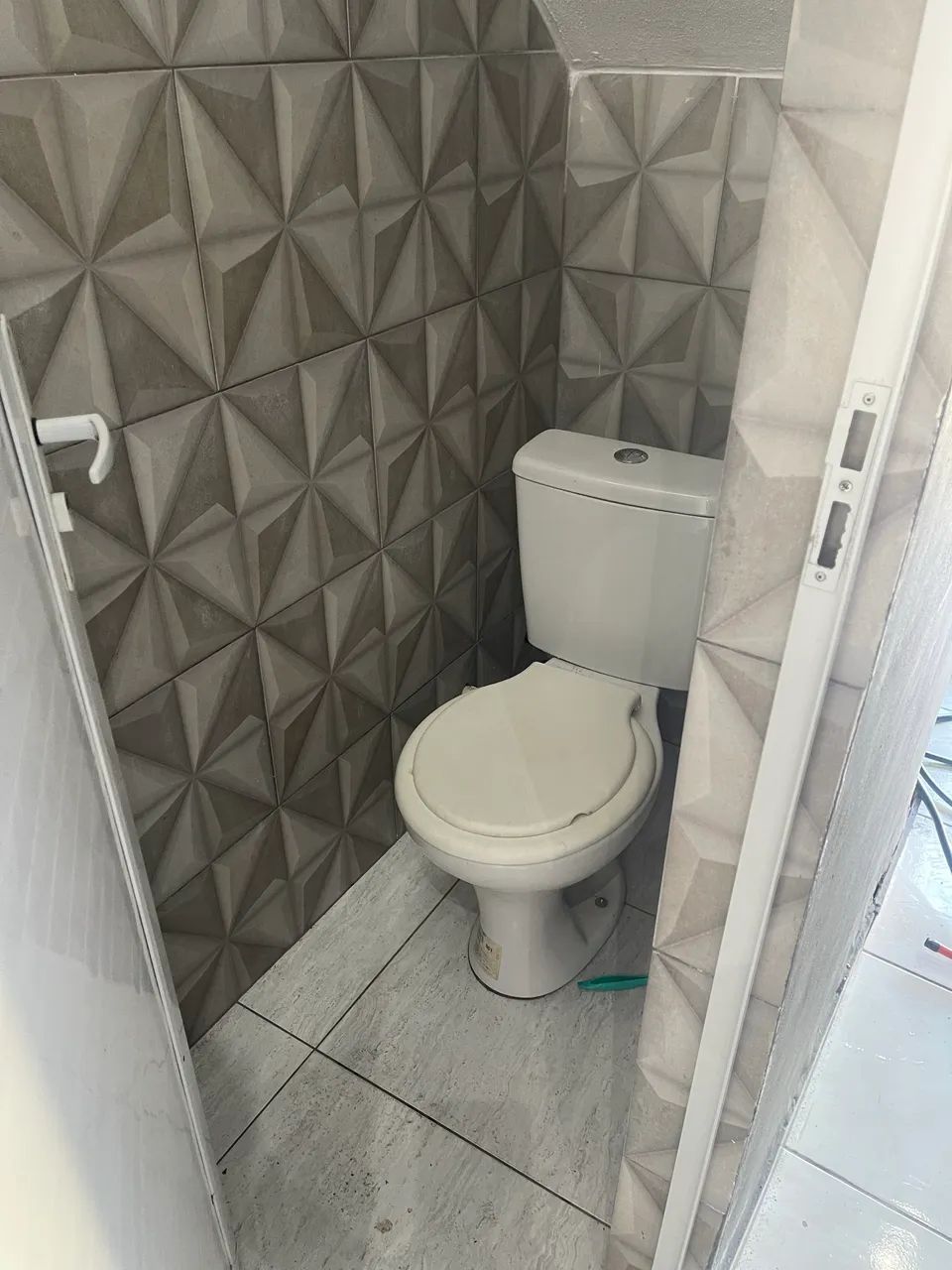 OPORTUNIDADE EM BANGU - CASA + LOJA  - Foto 4