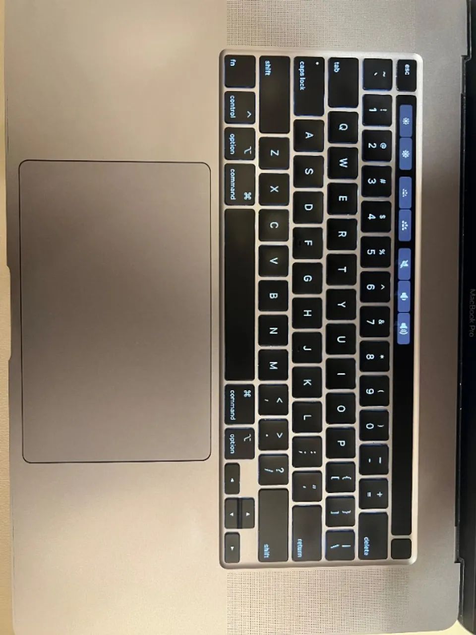 MacBook Pro 16 - 2019 i7 16GB 512GB SSD - Excelente Estado +