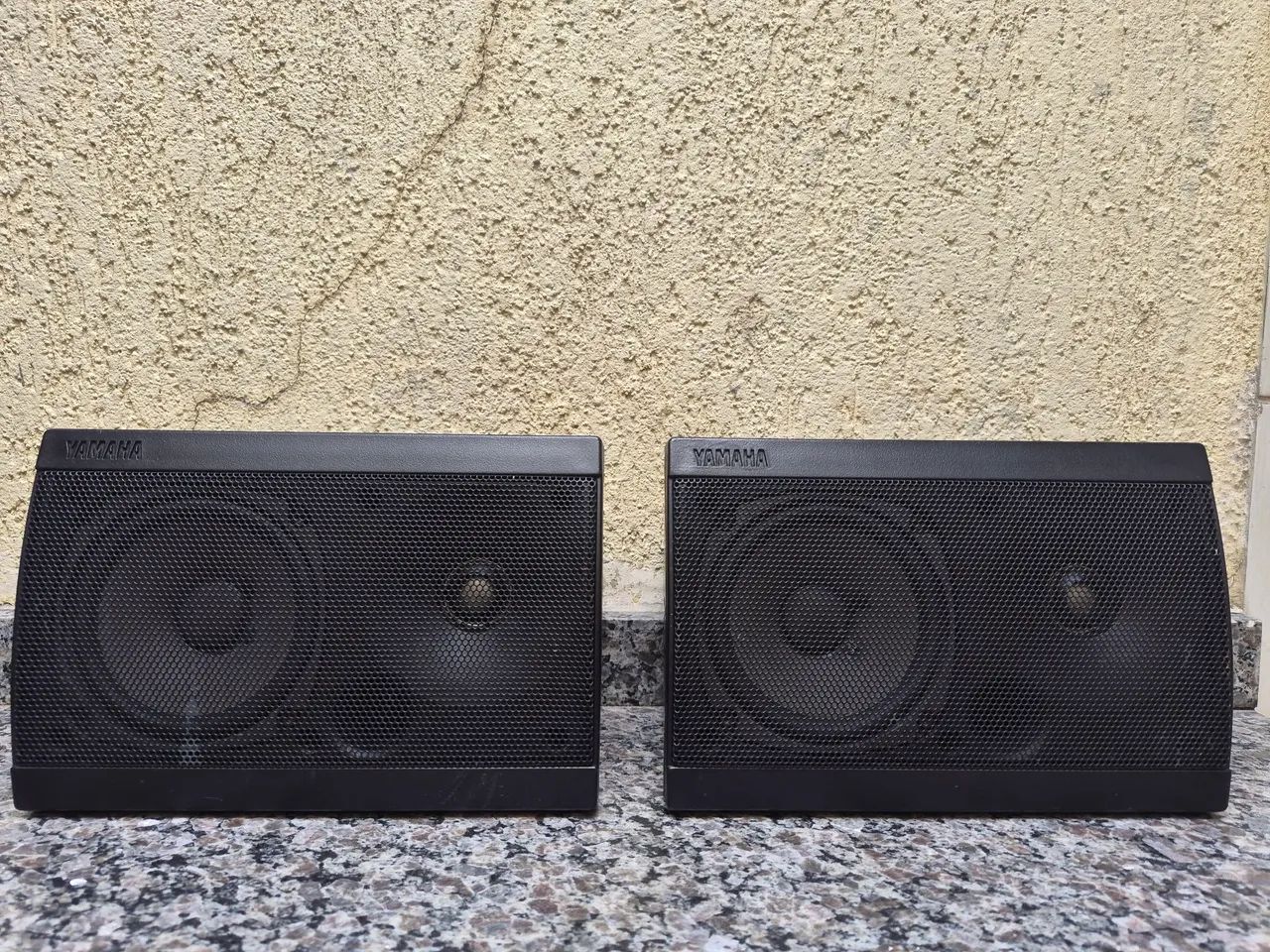 Caixas acústica yamaha modelo s15 - Foto 5