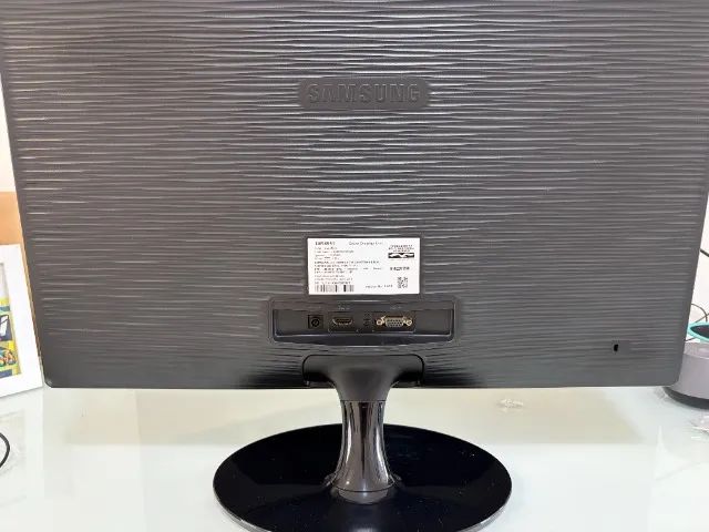 MONITOR SANSUNG 24" Usado - Foto 4