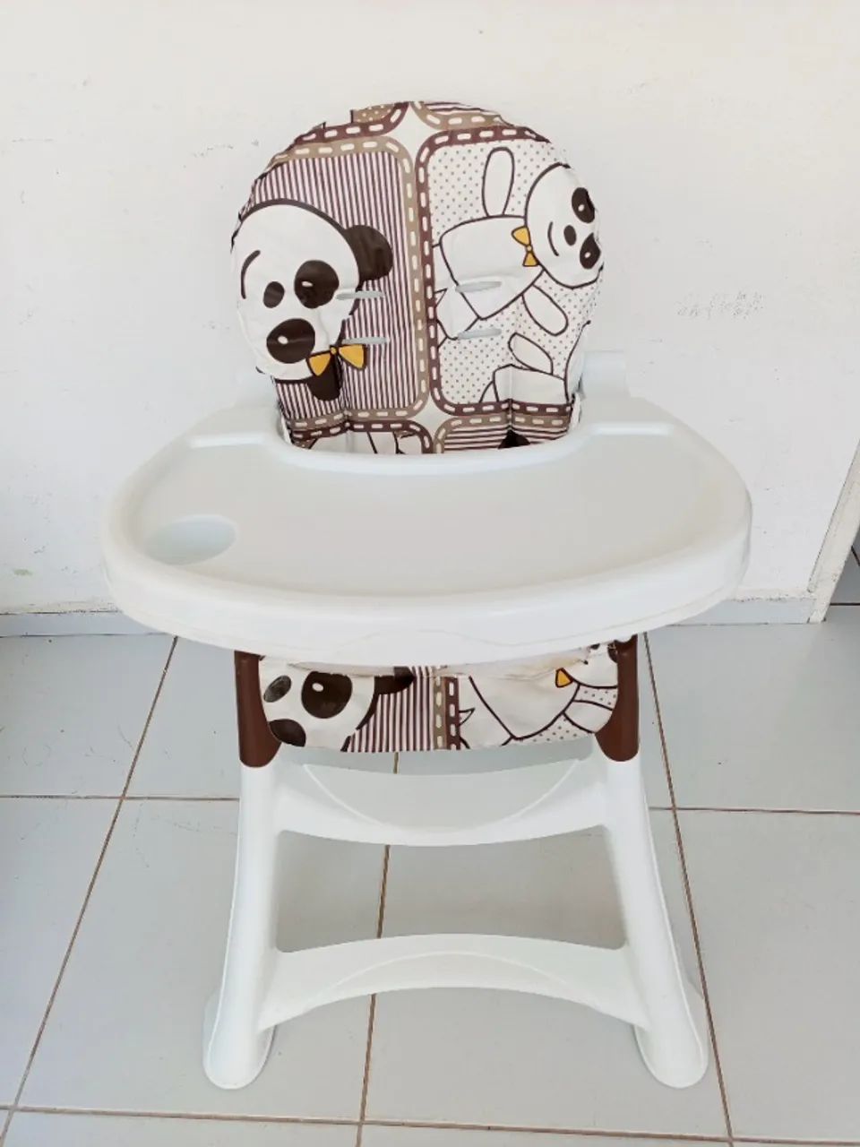 Cadeira de alimentação 