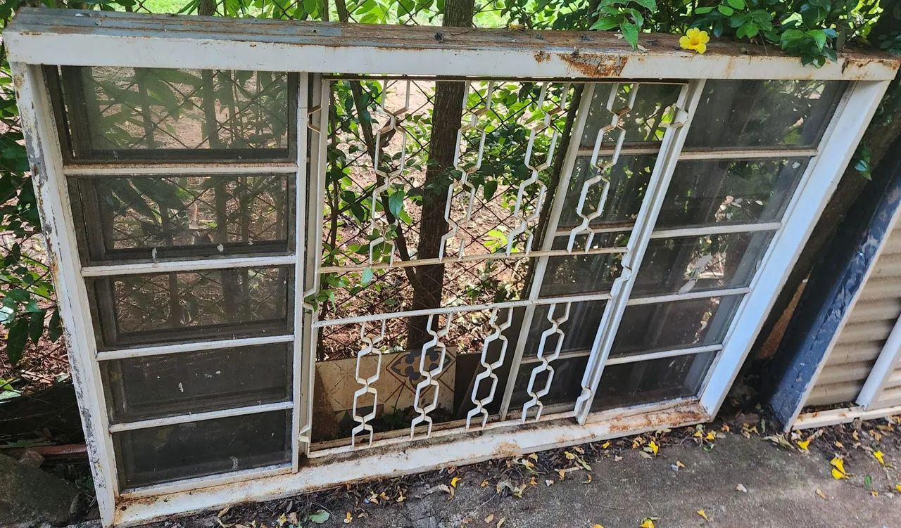 JANELA VENEZIANA COM VIDROS - Foto 3