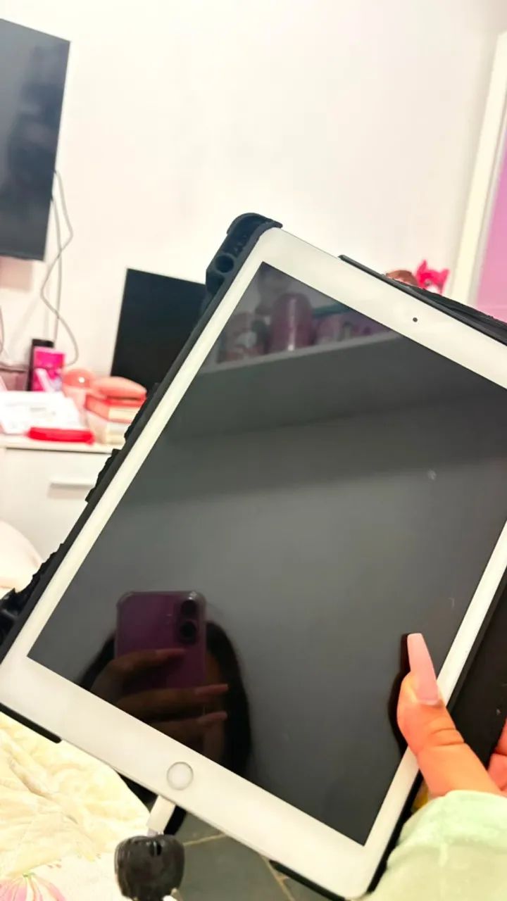 Ipad 7 32gb cinza  - Foto 2