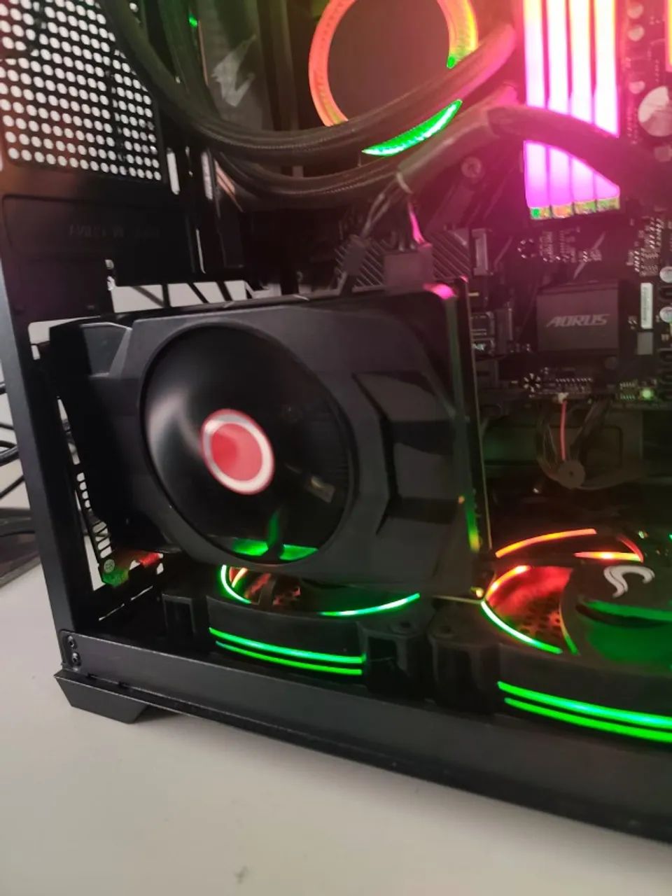 Placa de vídeo rx 560 4gb Xfx  - Foto 3
