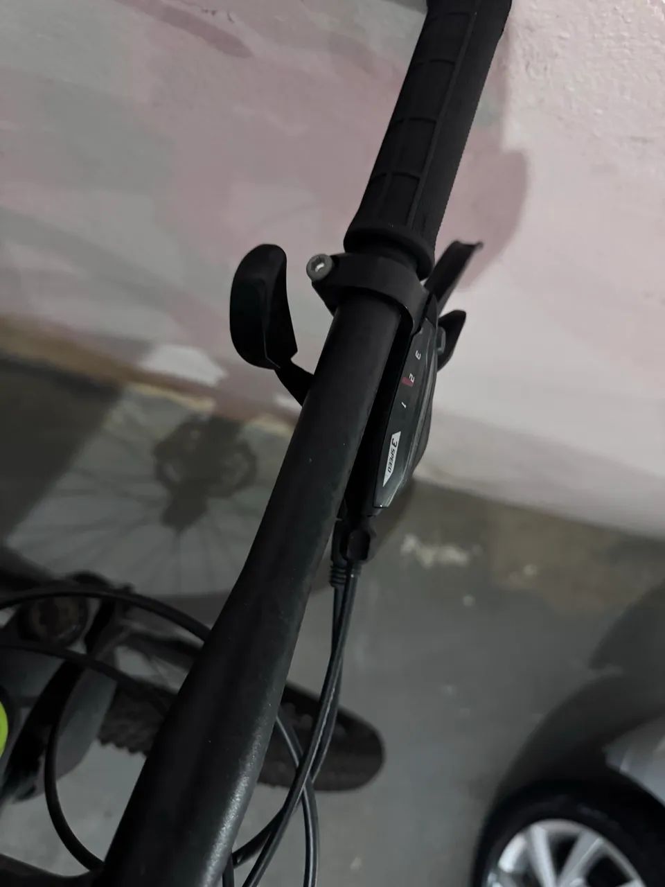 Bicicleta Oggi Hacker HDS Aro 29 - Praticamente Nova - Foto 4