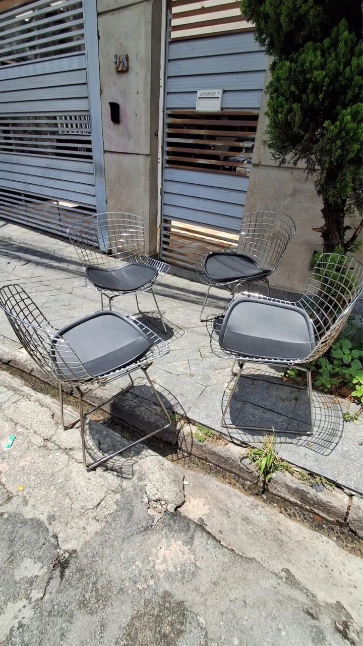 Conjunto de 4 cadeiras bertoia aço cromado  - Foto 3