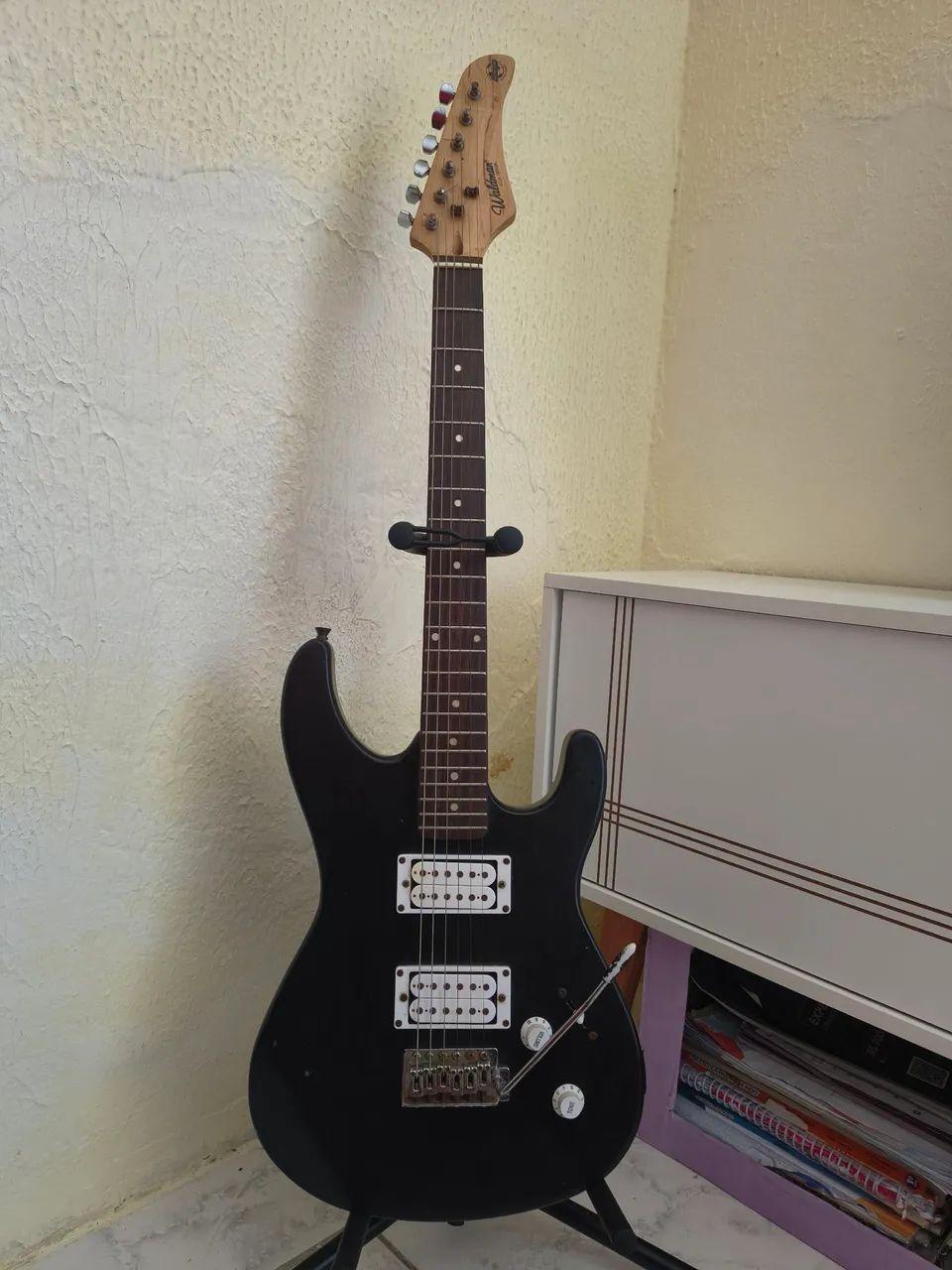 Guitarra Waldman 
