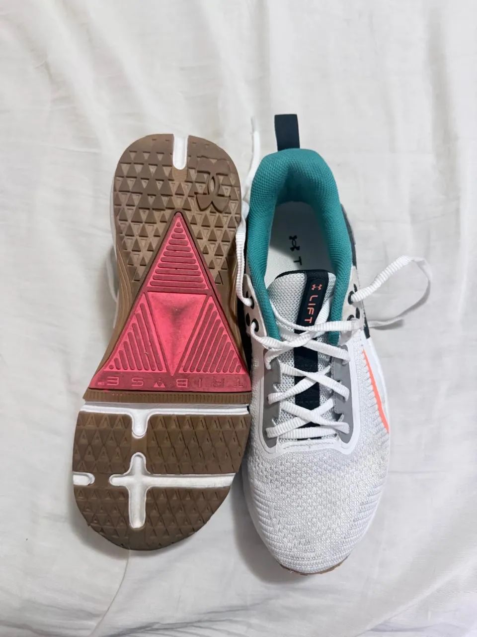 Tênis Under Armour tribase - Foto 4