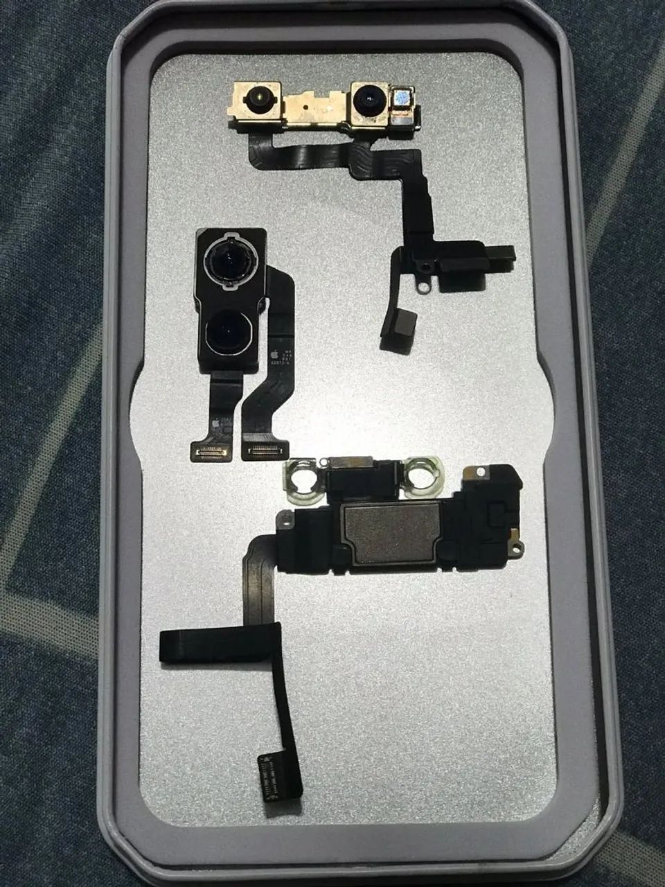 Câmeras e Auricular IPHONE 11 - Foto 2