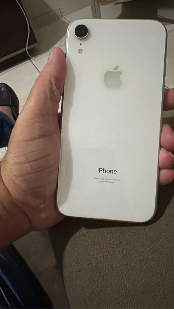 iPhone XR branco 128 - Foto 5