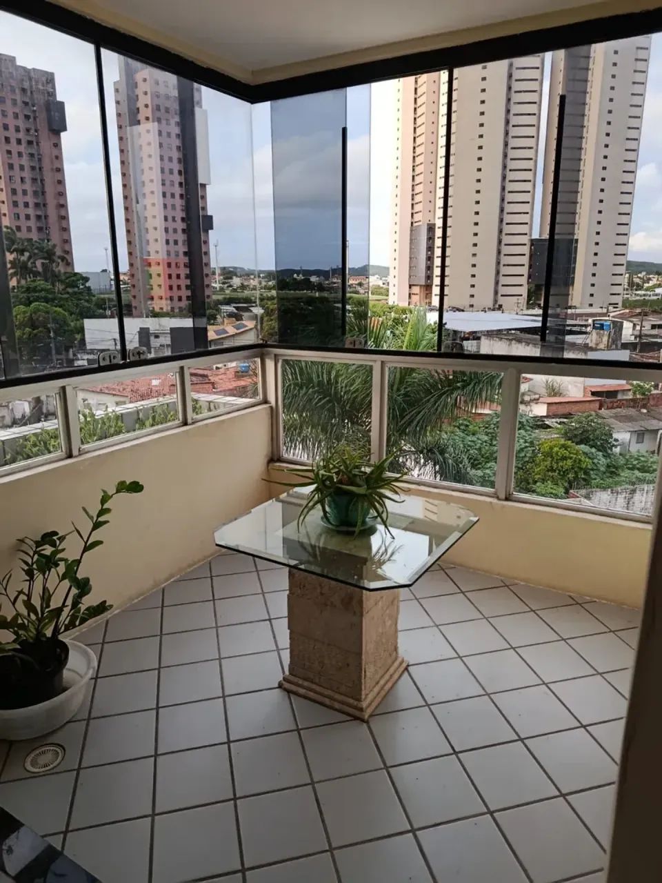 Apartamento 3/4 suite + Dependência 140m² No Edifício Apollo - em Candelária - Foto 3