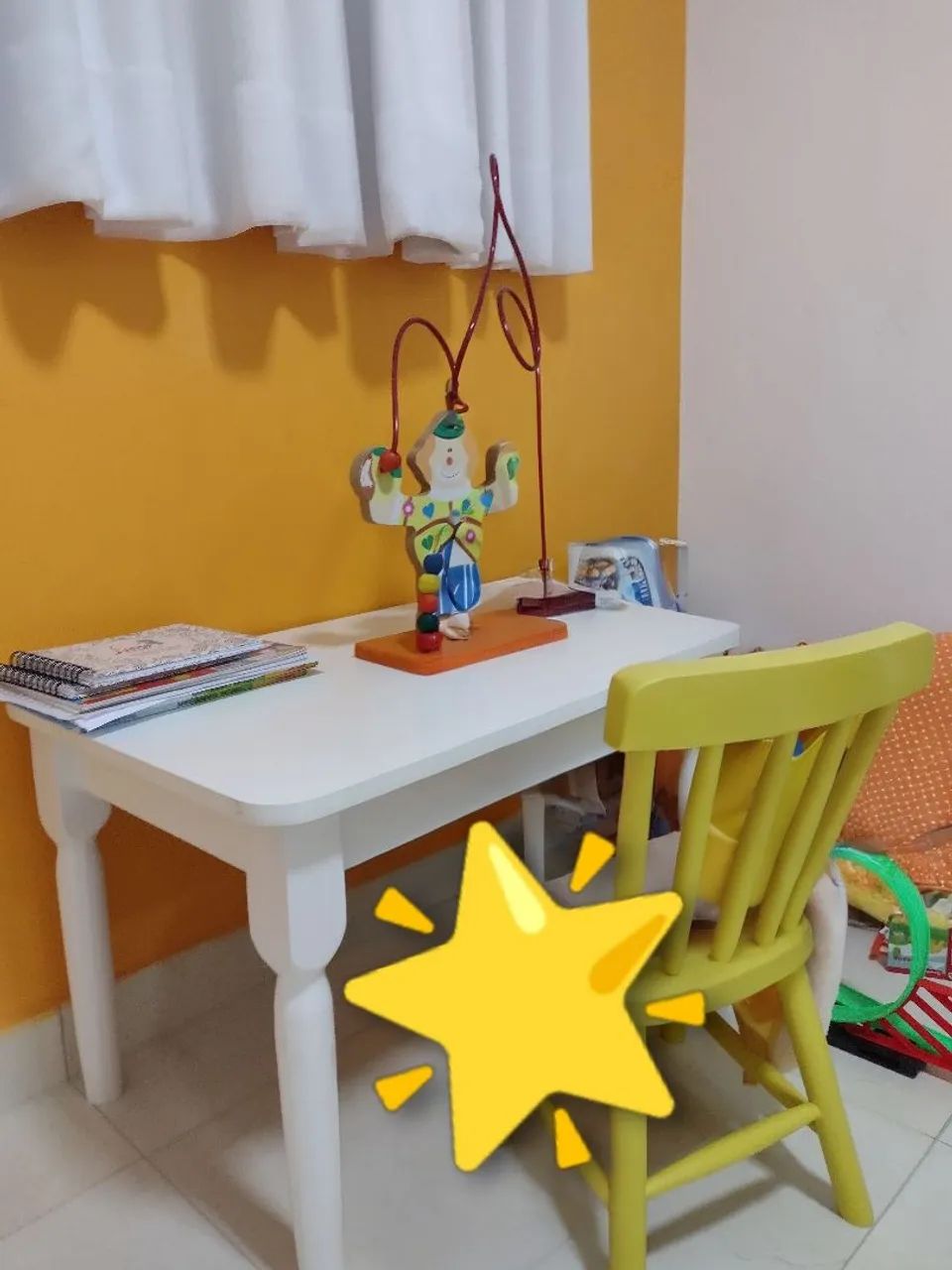 Country-Style Table Set and Children's Chair - Tok&Stok