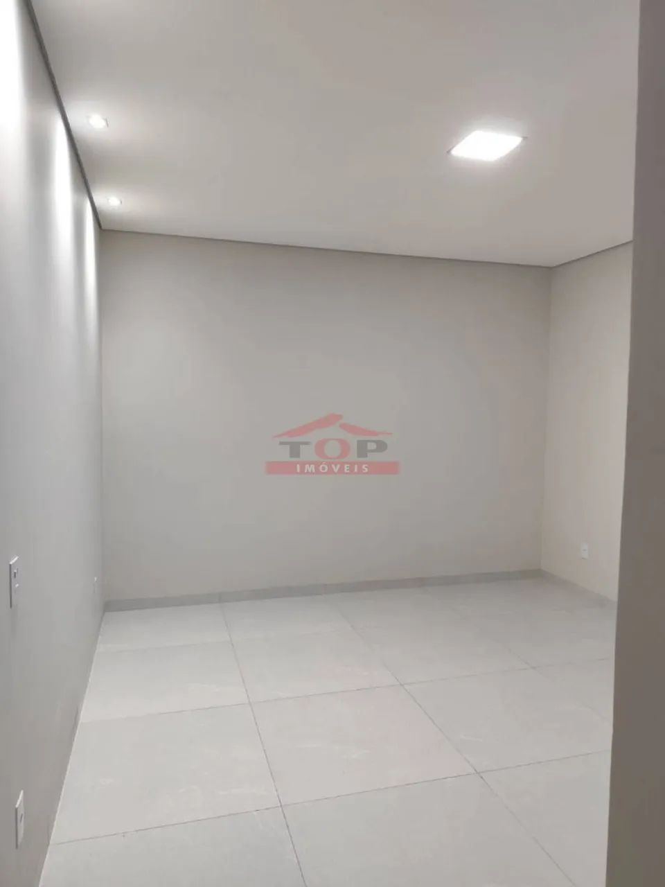 Excelente casa recém construída no Jardim Solange! - Foto 3