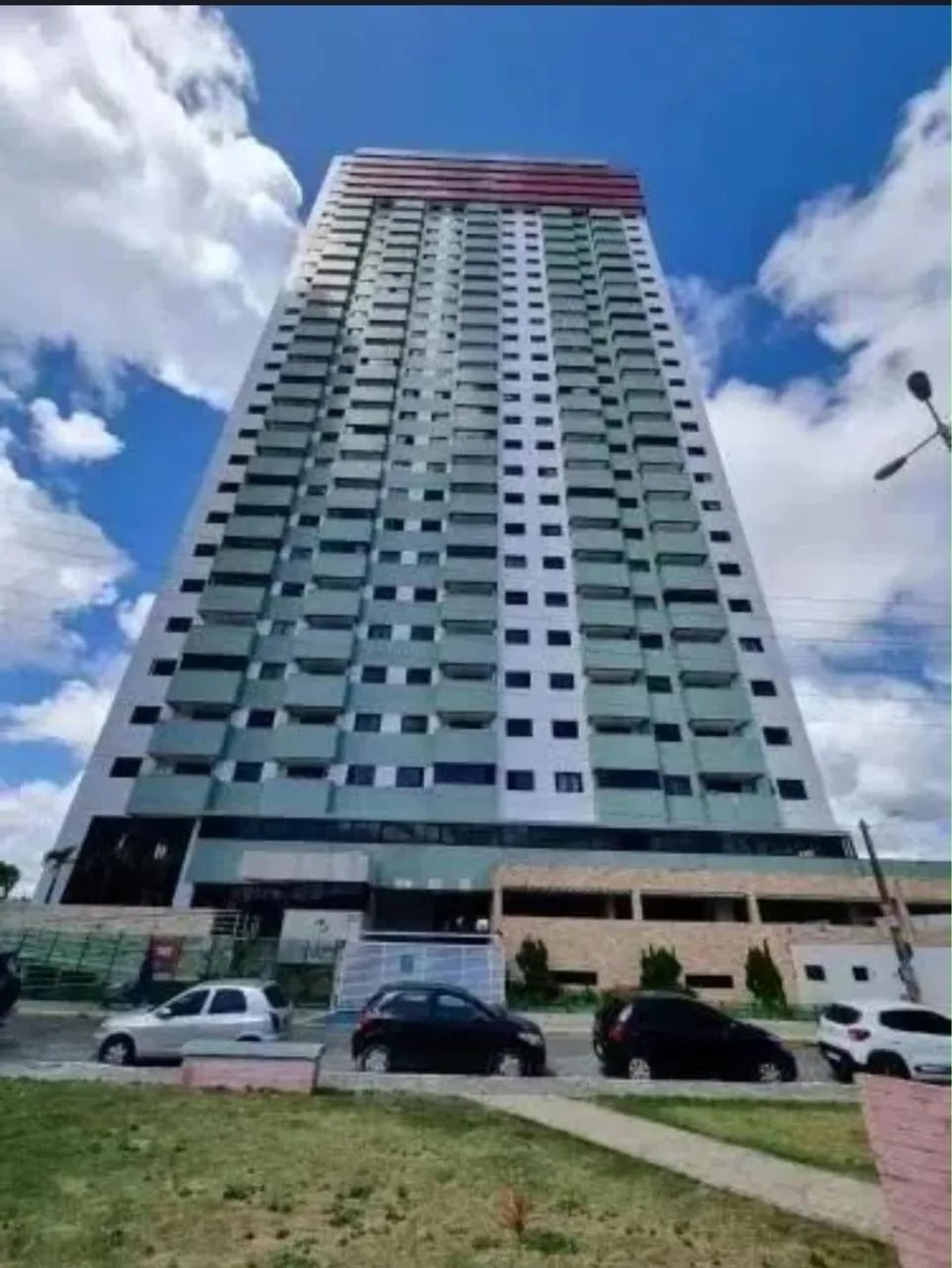 Vendo ou Alugo apartamento no Plaza de Mayo 