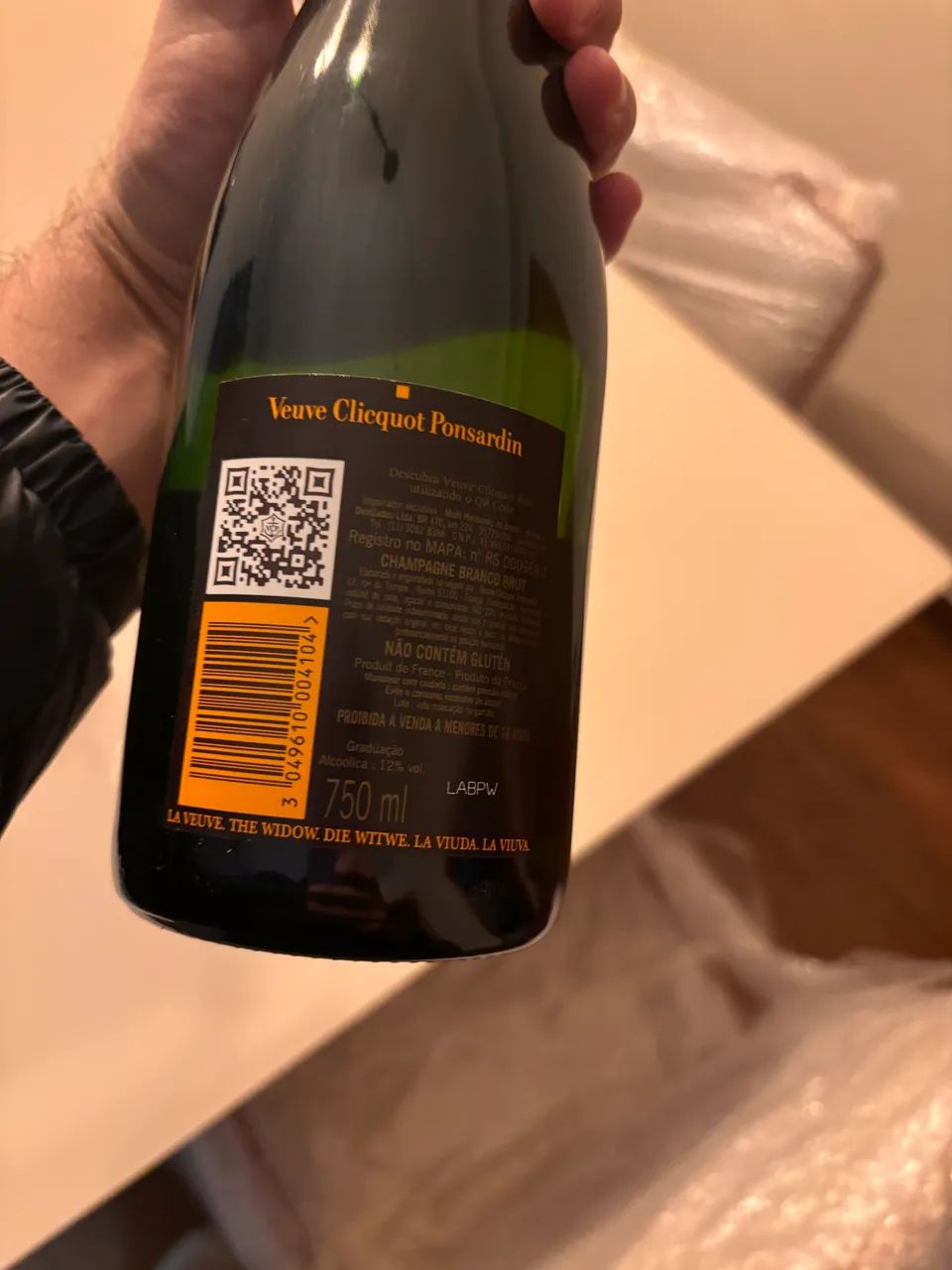 Veuve Clicquot brut com bag - Foto 2