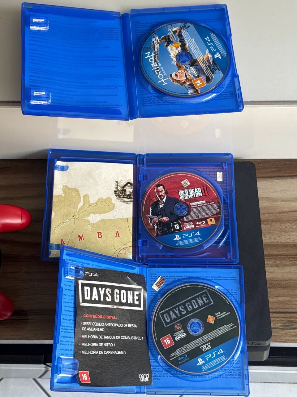 Ps4 + 3 jogos + Acessório  e Jogos - Foto 5