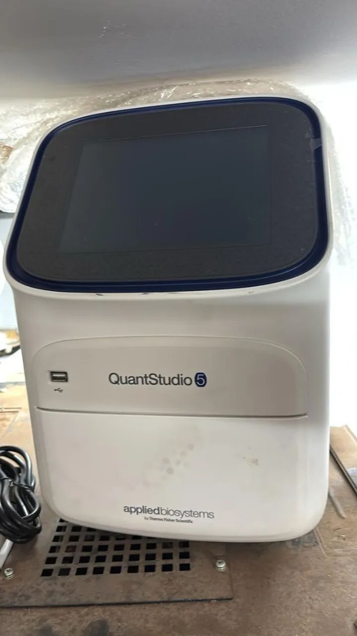 QuantStudio 5 - Termociclador qPCR em Tempo Real