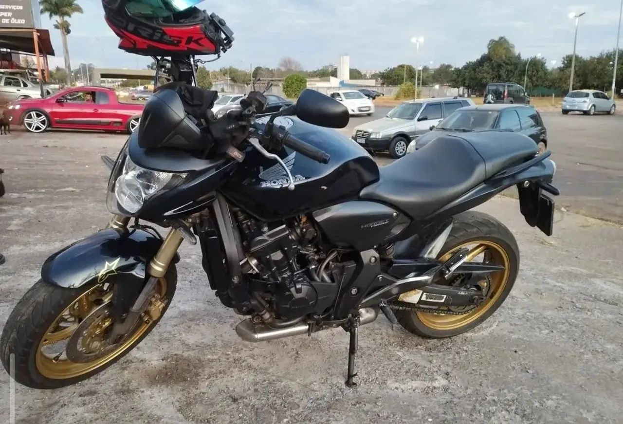 Cb 600