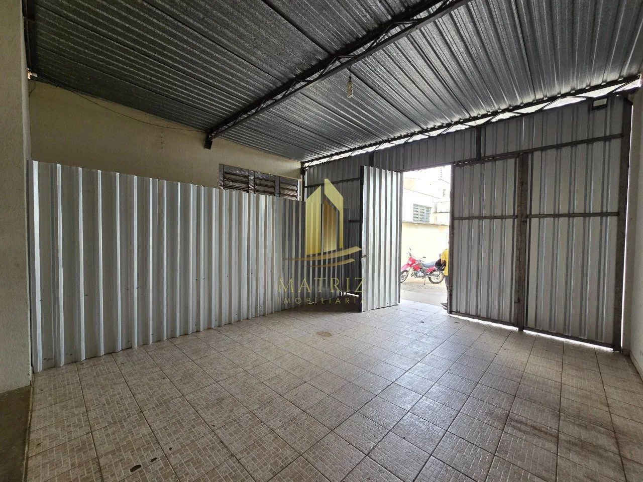 Galpão na estação com 750m2 - Foto 3