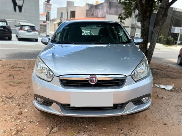 Fiat Grand Siena Grand Siena ATTRAC. 1.4 EVO F.Flex 8V 2013