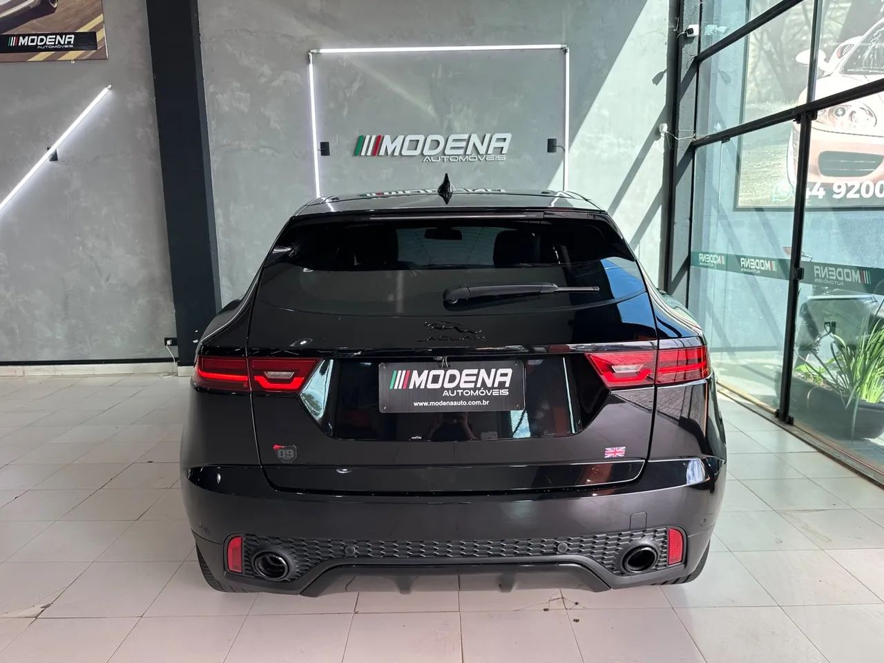 Jaguar E-Pace 2.0 AWD 249cv Aut. 2019 - Foto 5