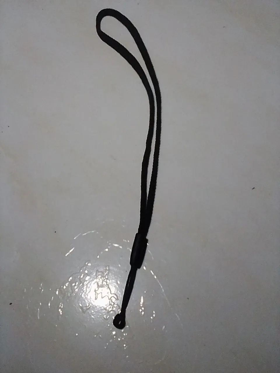 Strap corda da aiptek pra carregar segurar câmeras e  dispositivos  compatíveis 