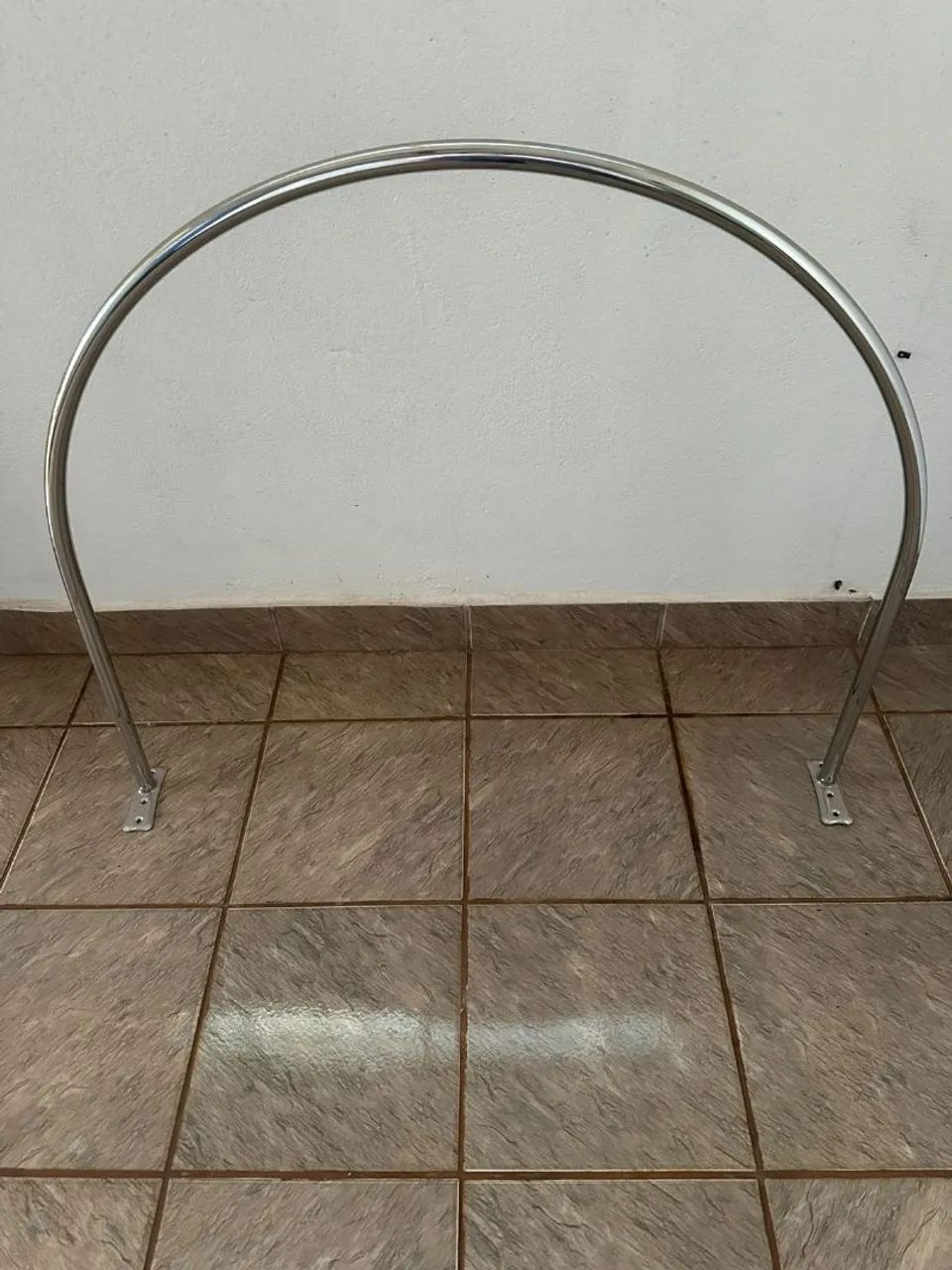 Vende-se móveis de loja 