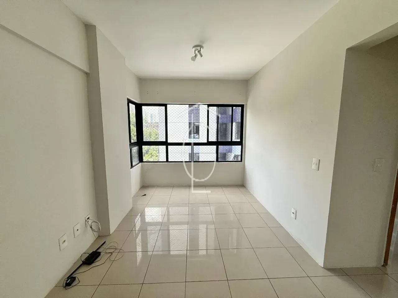 Excelente apartamento de 2 quartos no coração do Espinheiro - Foto 3