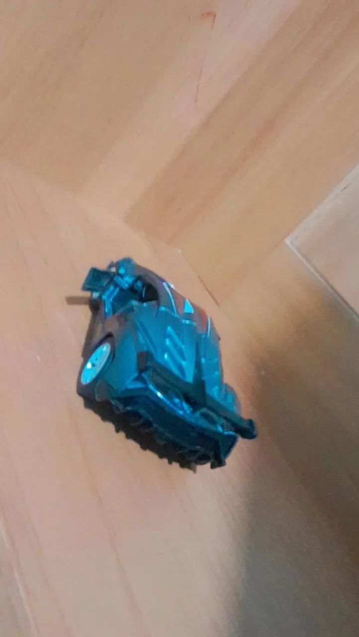 Carro de brinquedo Lamborghini. - Foto 2