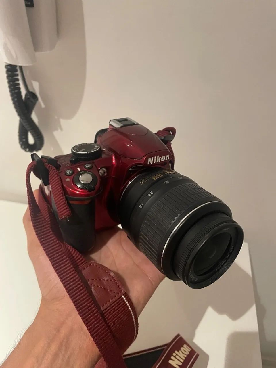 ? Nikon D3200 + Lente 18-55mm VR - Excelente Estado