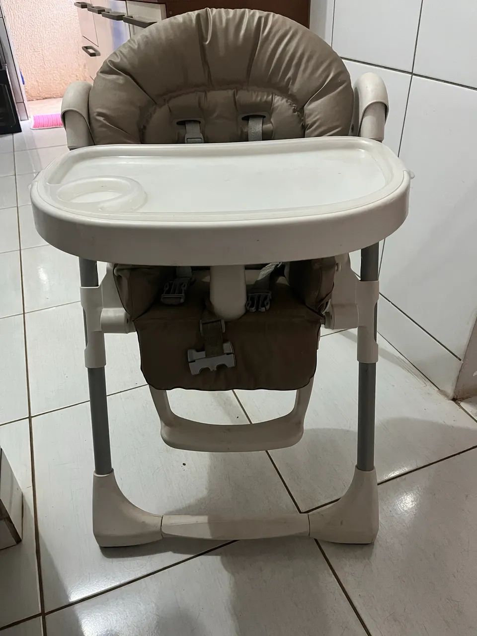 Cadeira de alimentação  - Foto 3