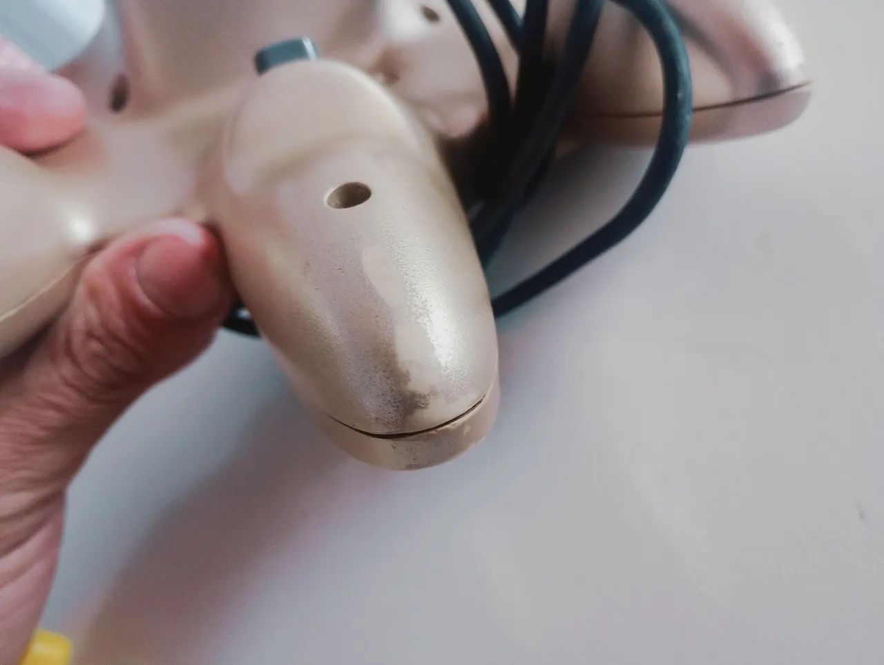 Controle original dourado Nintendo 64 funcionando perfeitamente analógico mole  - Foto 4